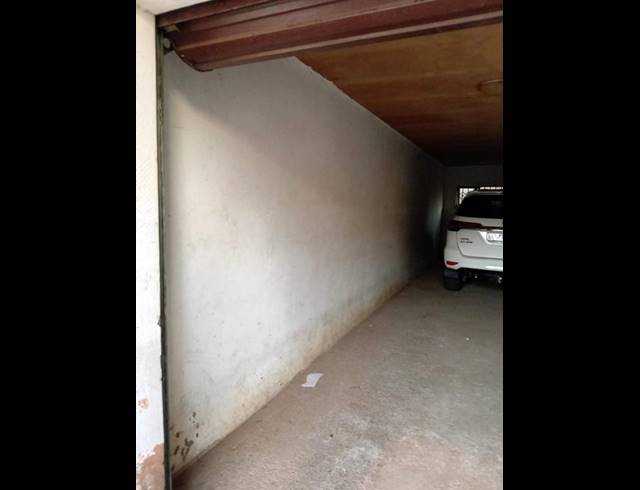 5 BEDROOM HOUSE FOR SALE IN THULANI